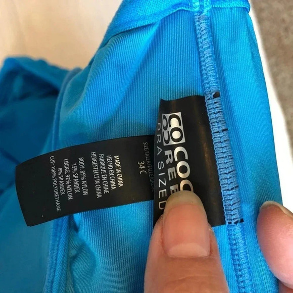 2 Pieces Lot Of Women Swimming Top Size 34C & Size L - Picture 4 of 7